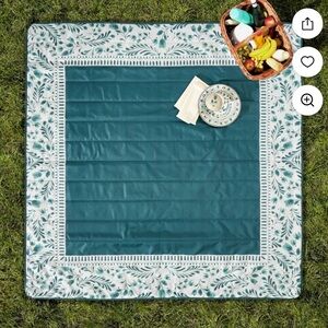 Teal and White Picnic Blanket